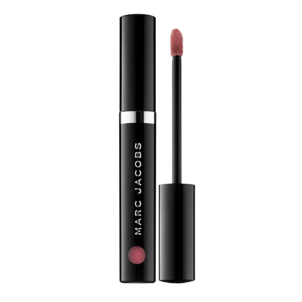 - Marc Jacobs Beauty Le Marc Liquid Lip Creme
